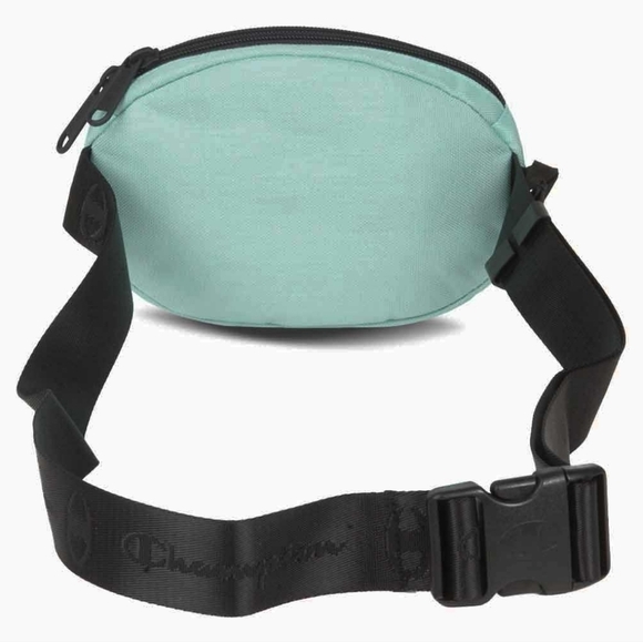 CHAMPION Multi Purpose Belt Bag, Adjustable Logo Strap, Snap Buckle, Zip Closure - Picture 3 of 9